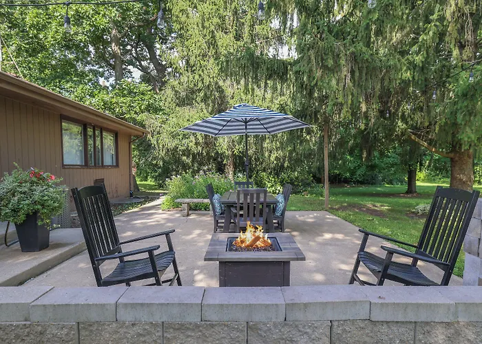 Harmony Inn, Huntley Illinois