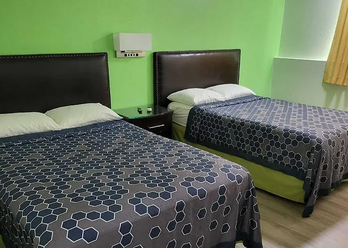Value Inn & Suites Salina
