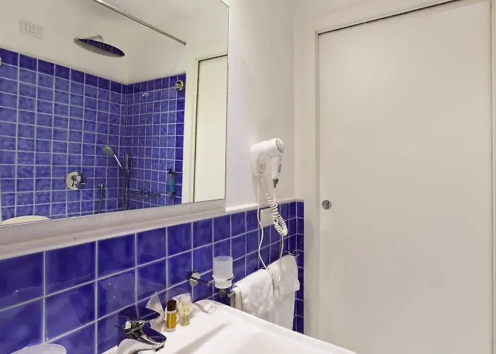 Janas Hotel