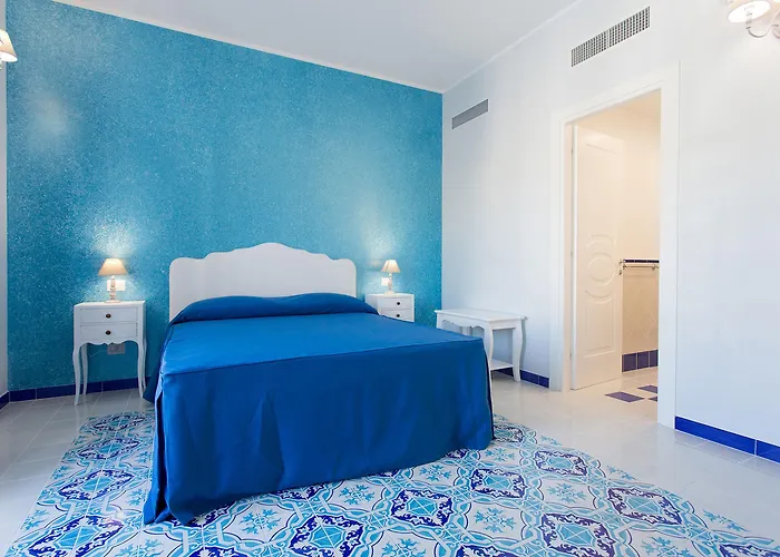 Odysseus Hotel