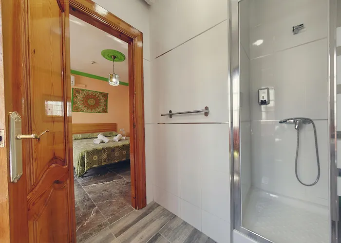 Charming Nerja Hostel