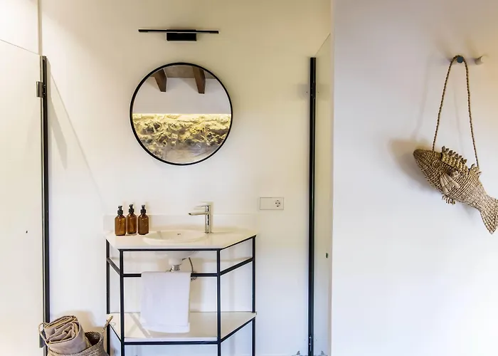 Curolla Petit Hotel