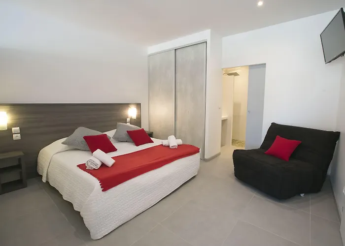 Le Grand Large Bord De Mer Hotel & Appartements