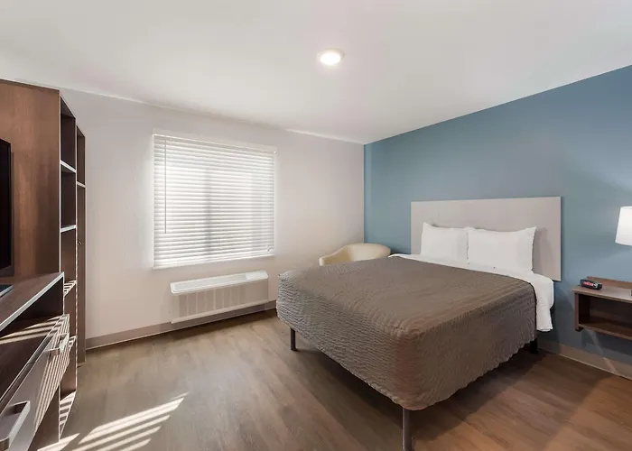 Woodspring Suites Dayton North