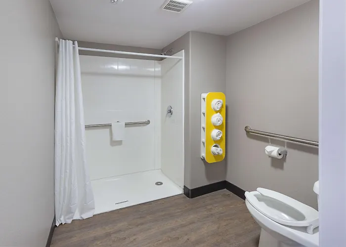 Motel 6-Show Low, Az