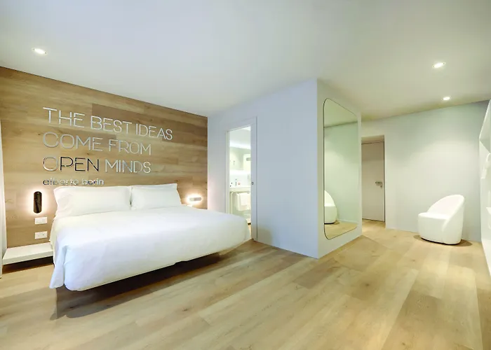 Youme Design Place Hotel