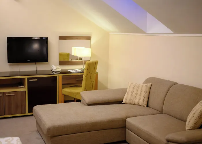 Hotel Tami Residence