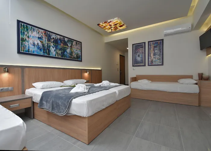 Dafni Plus Hotel