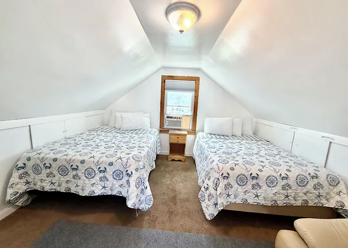 Nautical Motel