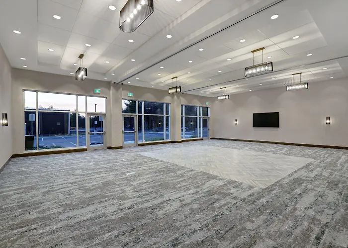 Holiday Inn Express - Kingston West By Ihg