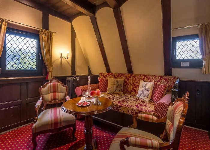 Burghotel Auf Schoenburg