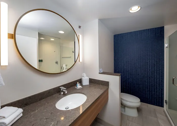 Fairfield Inn & Suites By Marriott Little Rock Airport