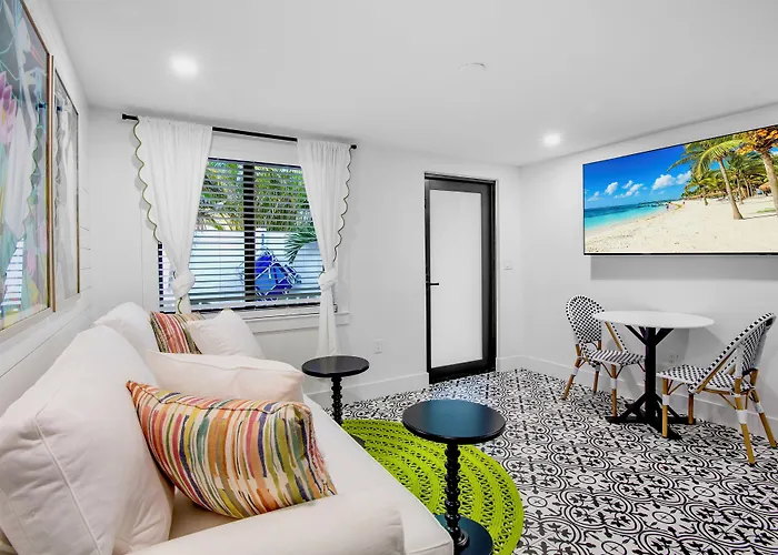 Captain'S Quarters At Anna Maria Island Inn