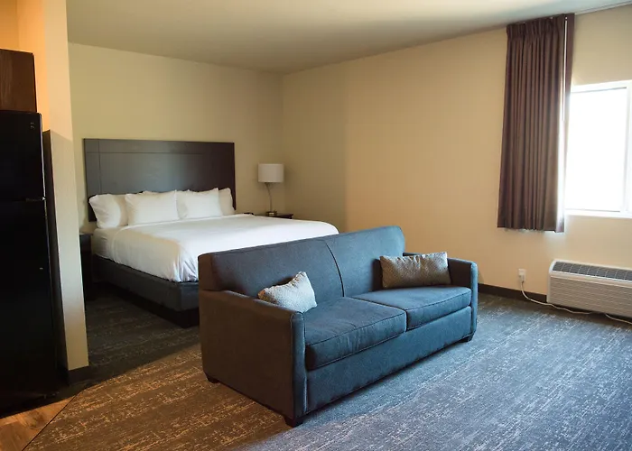 Cobblestone Inn & Suites - Forest City