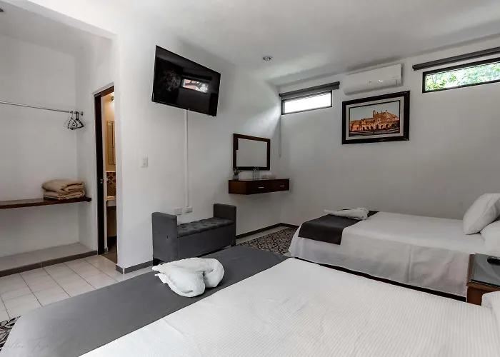 Hotel Colonial Zaci By Guruhotel