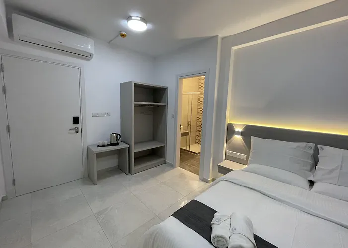 La Veranda Hotel
