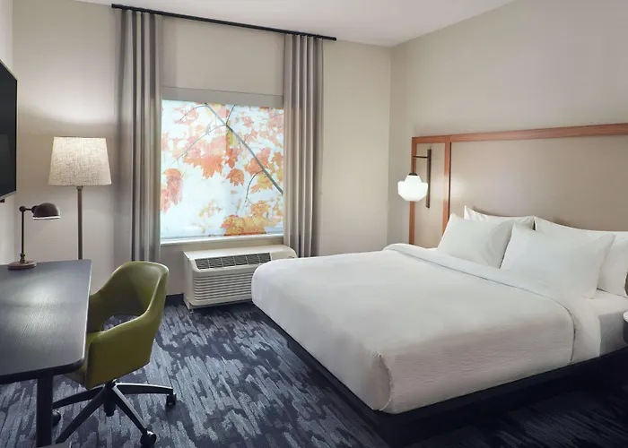 Fairfield Inn & Suites By Marriott Athens-University Area