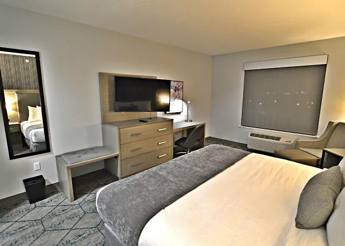 Best Western Plus Executive Residency Oklahoma City I-35
