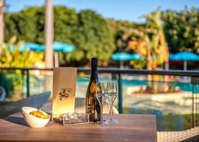 Acacia Palace (Adults Only)