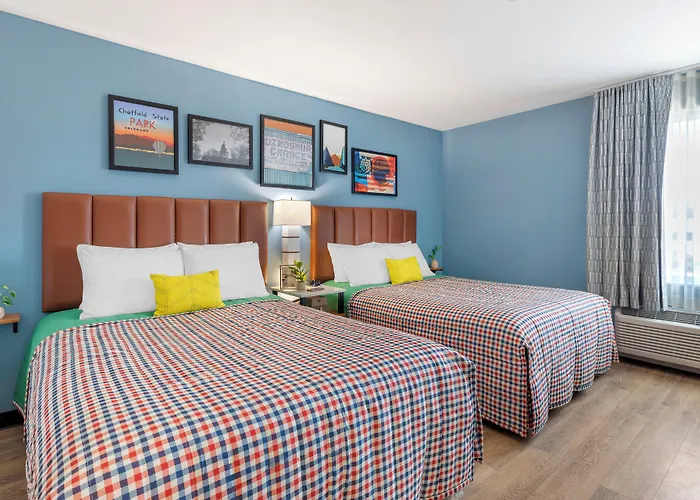 Uptown Suites Extended Stay Tampa Fl - Riverview