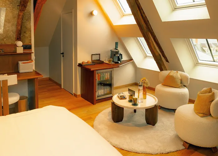 Folklore Boutique Hotel - Maison De Suites