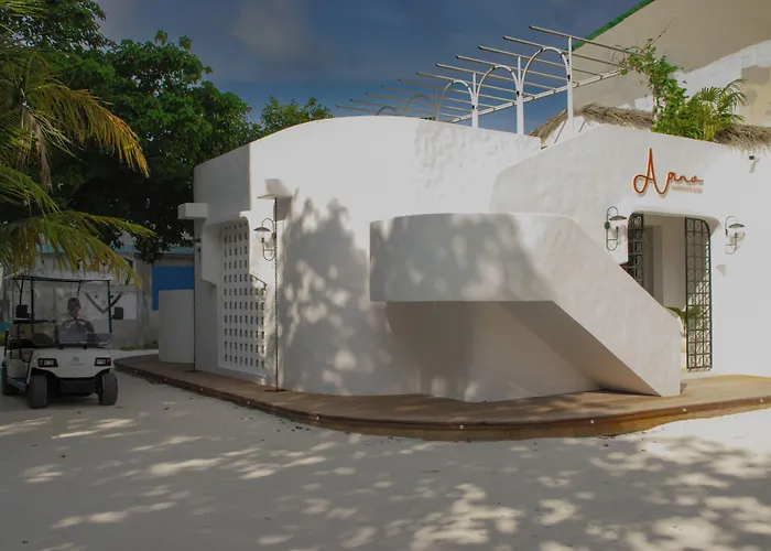 Stone Hotels Dhiffushi