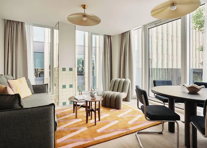Edgar Suites Lille - Shake
