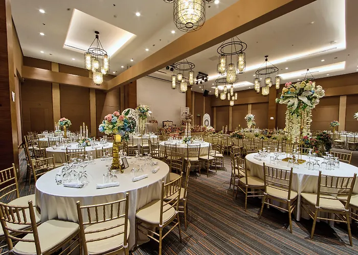 The Aurora Subic Hotel Managed By Hii
