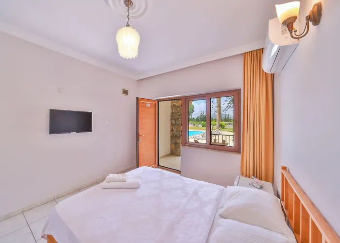 Burc Hotel