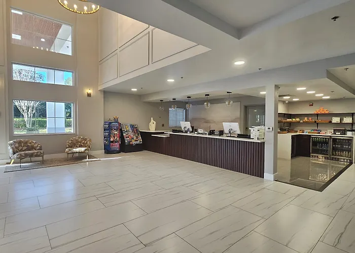 Surestay Plus By Best Western Orlando Lake Buena Vista