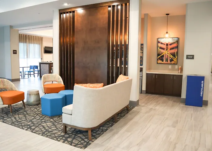 Comfort Suites Gainesville Near University