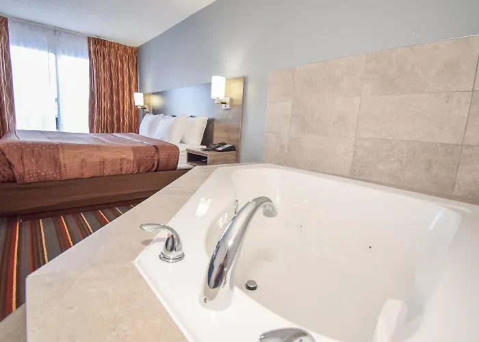 Quality Inn & Suites Sulphur Springs