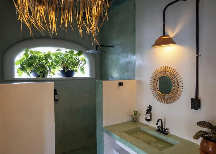 Sayulita Central Hotel
