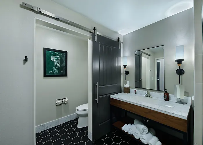 Oxford Suites Paso Robles