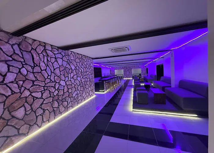 Hotel Tesoro Beach
