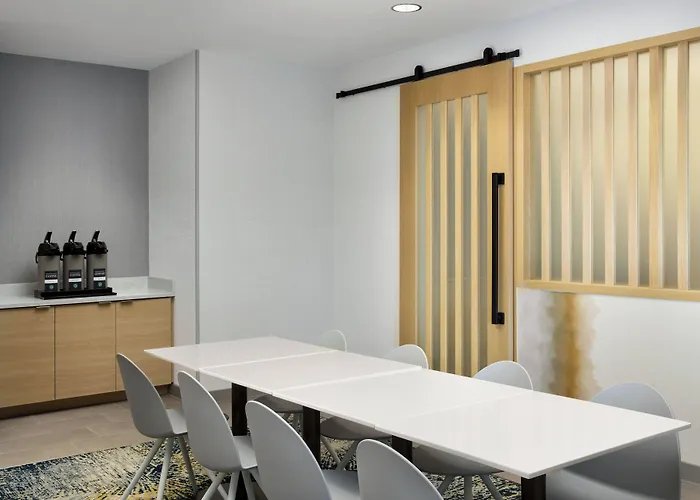 Towneplace Suites By Marriott Plant City