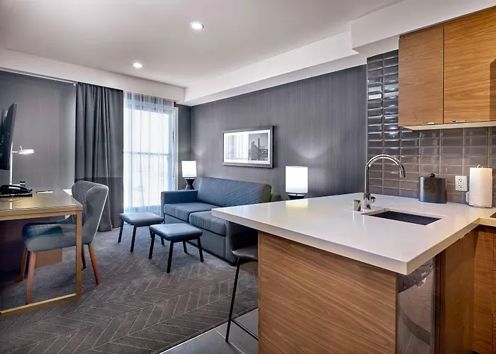 Sandman Signature Plano-Frisco Hotel