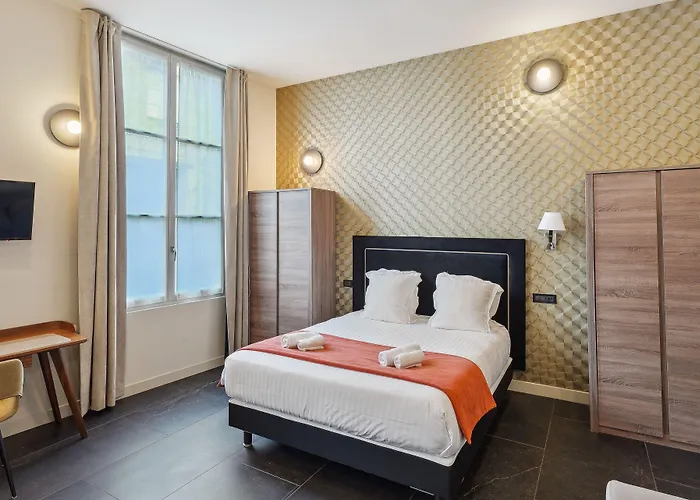 Villa Erizio Aparthotel - A Bucolic And Urban Break