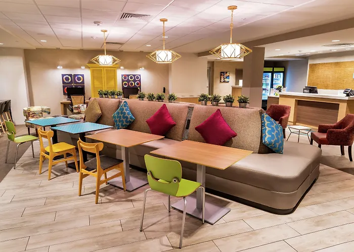 Home2 Suites By Hilton Las Vegas Stadium District