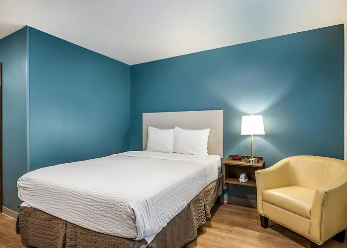 Woodspring Suites Elgin - Chicago