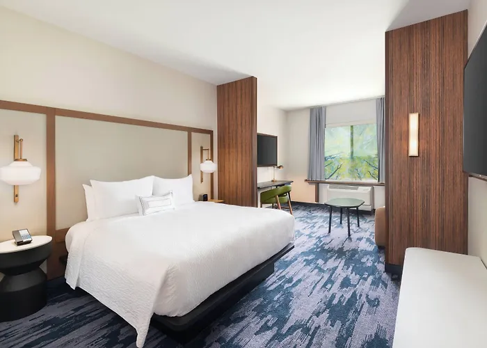 Fairfield Inn & Suites By Marriott Lexington East/I-75