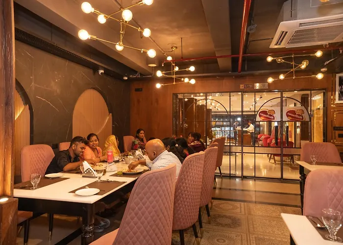 Hotel Ekta International !! 300 Mts From Baba Baidyanath Dham Temple !!