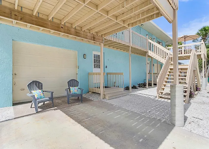 Blissful Beach Retreat B