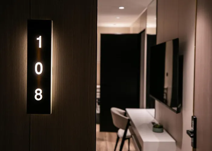Herzl Boutique Hotel&Apartments by Domus