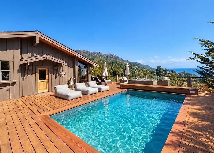 5 Acres Pool/Spa, Walk To All Big Sur Has To Offer