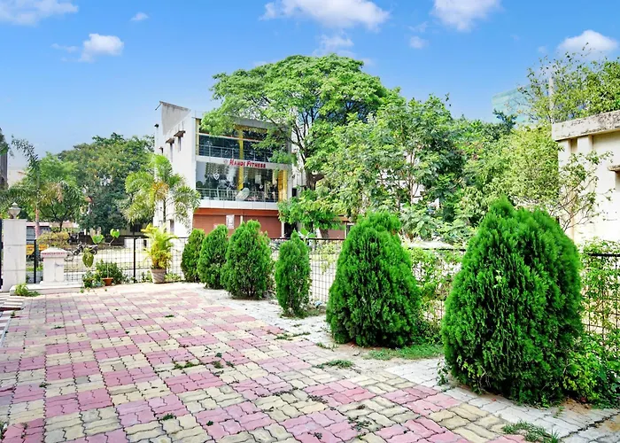 Hotel O Urvashi Guest House