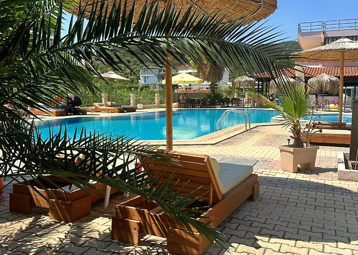 Hotel Palmera Sarti