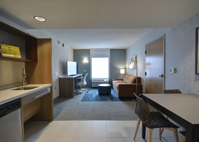 Home2 Suites By Hilton Portland Airport