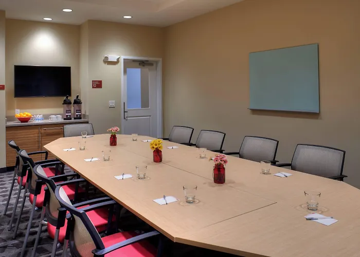 Towneplace Suites By Marriott Cleveland Solon