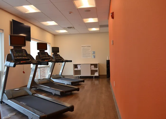 Holiday Inn Express & Suites Goodlettsville N - Nashville By Ihg